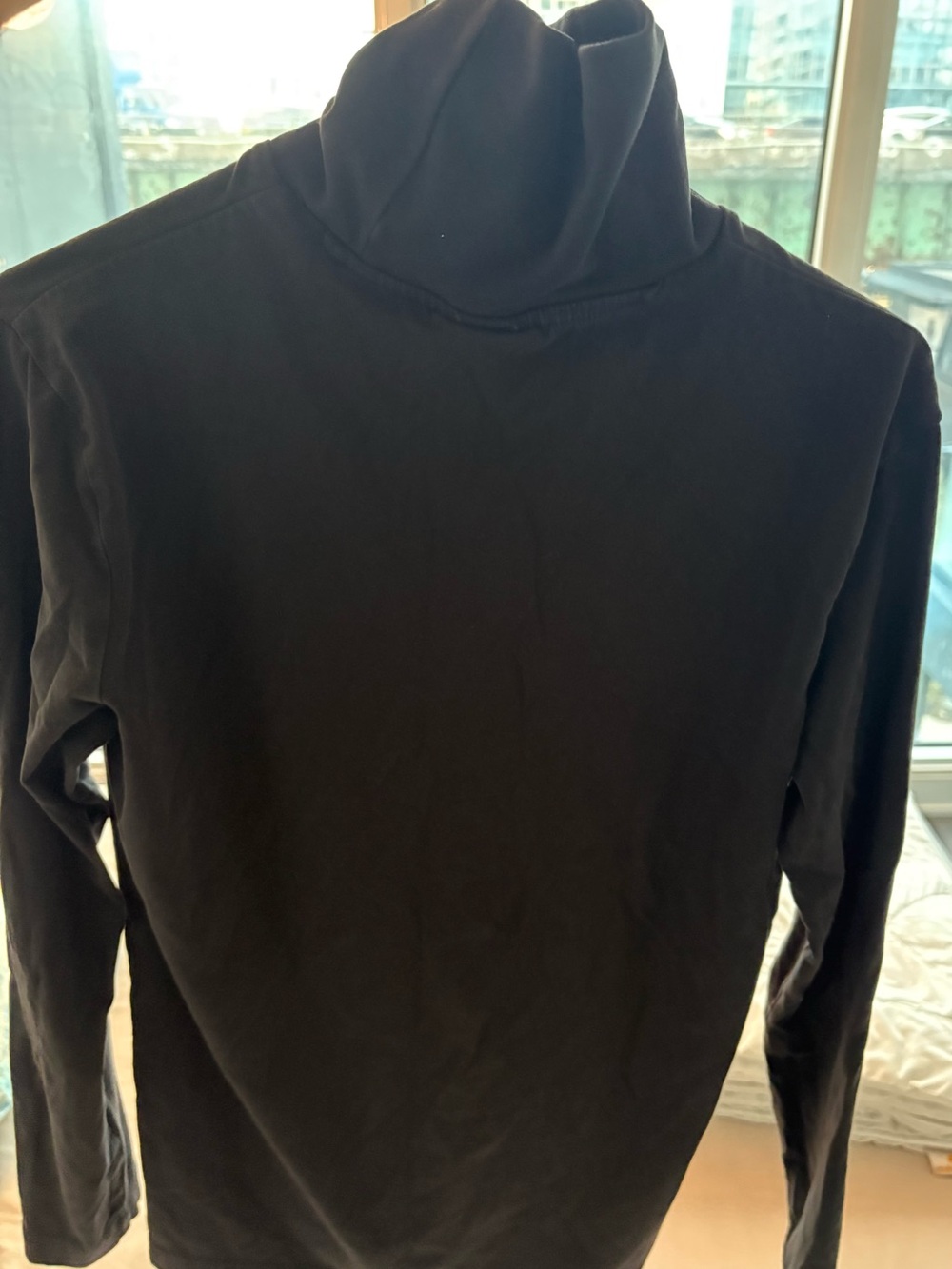 H&M Men's Black Turtleneck Sweater